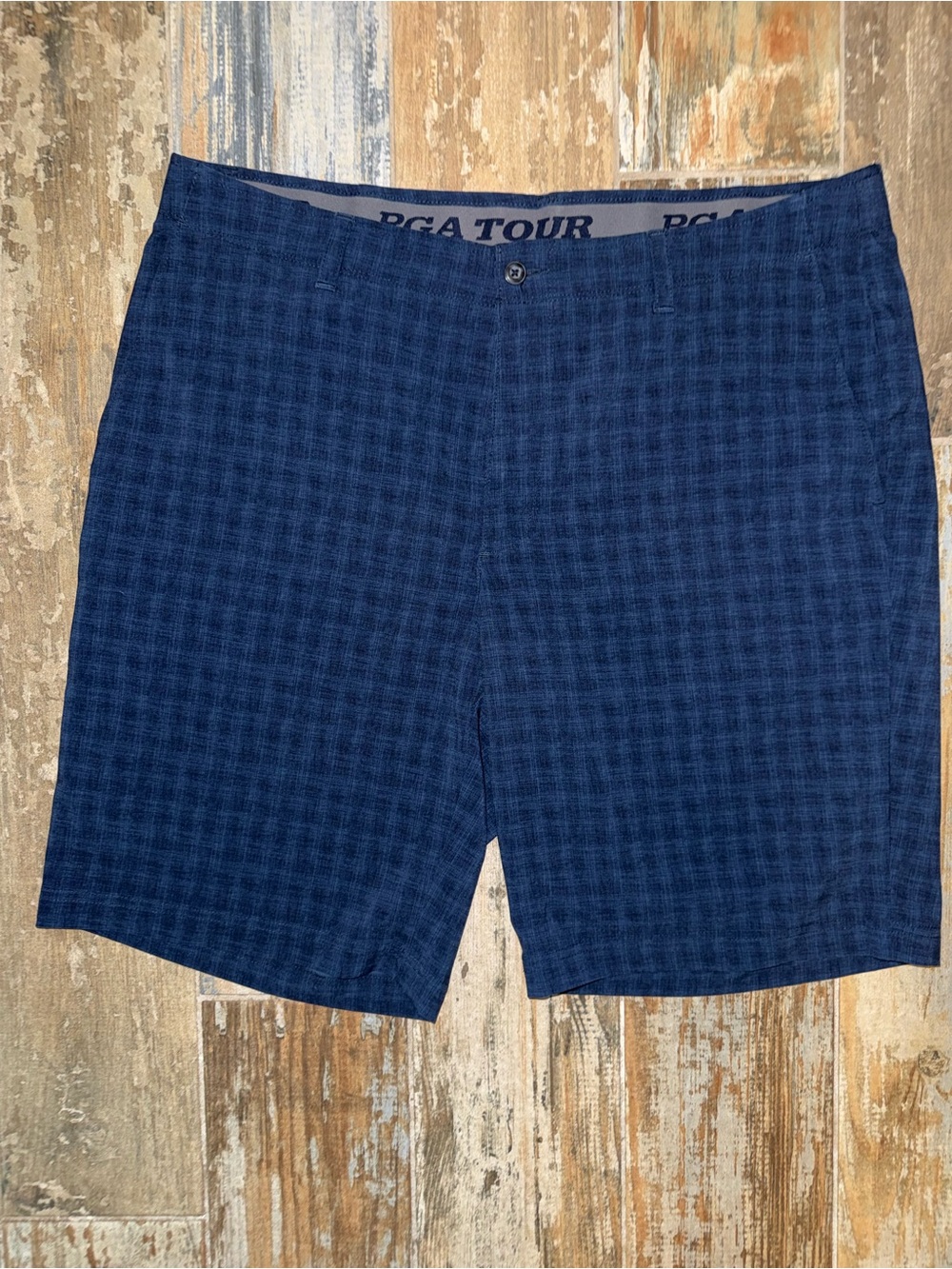 #0025 Men's PGA TOUR Plaid Performance Shorts - Navy 38